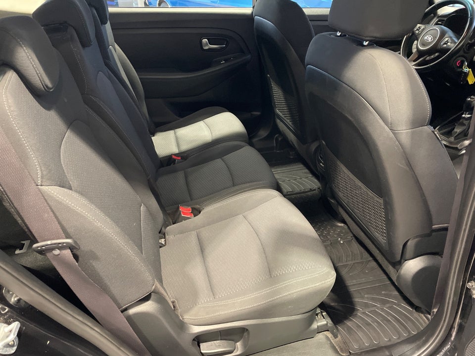 Kia Carens 1,7 CRDi 115 Attraction 7prs 5d