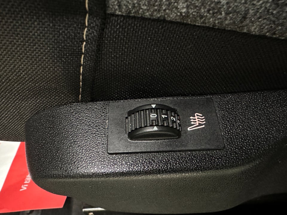 Citroën C4 Cactus 1,5 BlueHDi 100 Iconic 5d