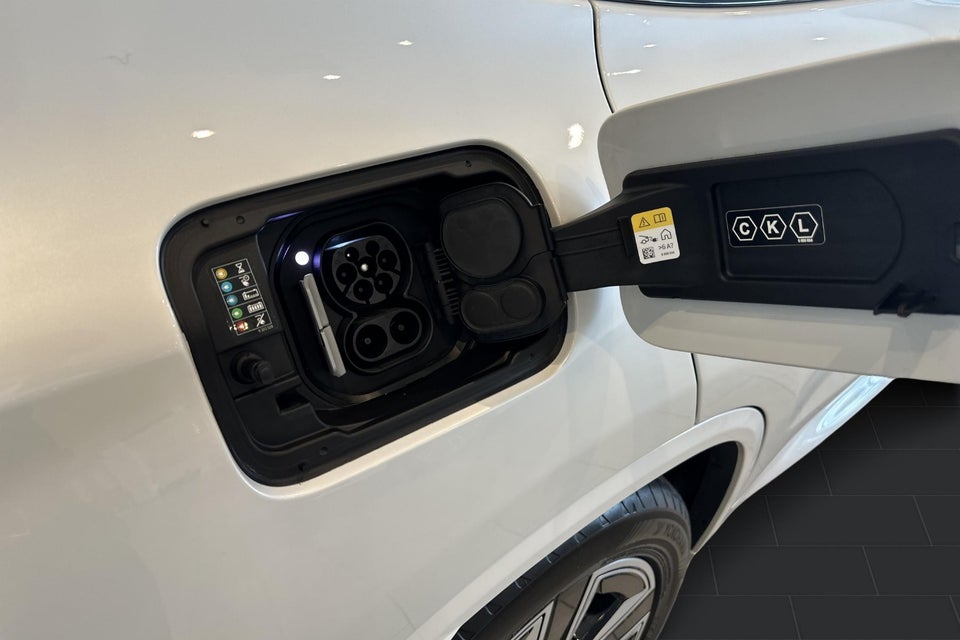 BMW iX3 Charged M-Sport 5d