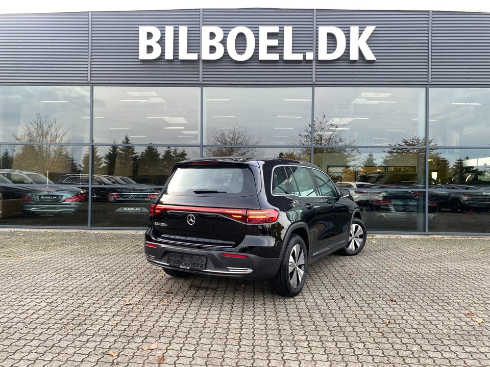 Mercedes EQB250+ Progressive 5d