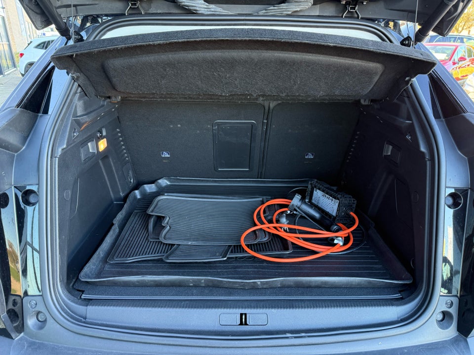 Peugeot 3008 1,6 Hybrid Allure Pack EAT8 5d