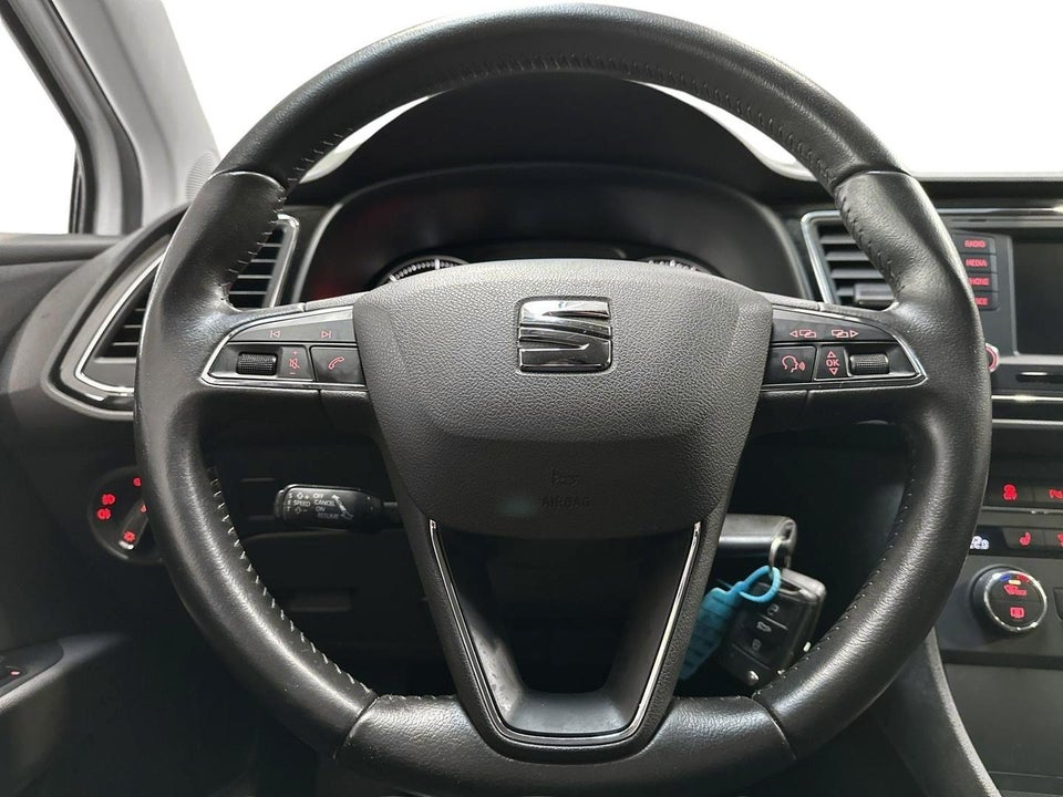 Seat Leon 1,6 TDi 105 Style ST DSG 5d