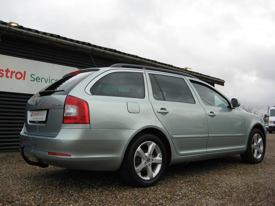 Skoda Octavia 1,2 TSi 105 Ambiente Combi 5d