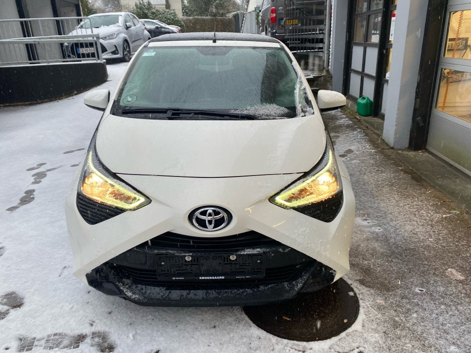 Toyota Aygo 1,0 VVT-i x-sky 5d