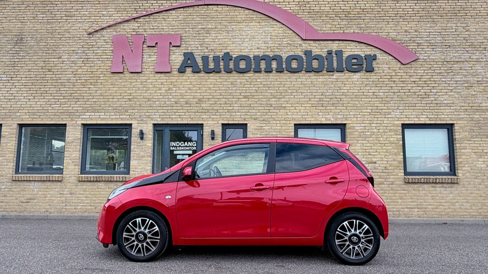 Toyota Aygo 1,0 VVT-i x-sky x-shift 5d