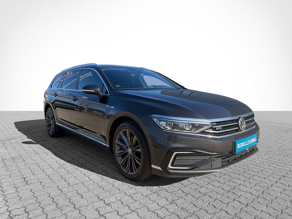 VW Passat 1,4 GTE DSG 4d