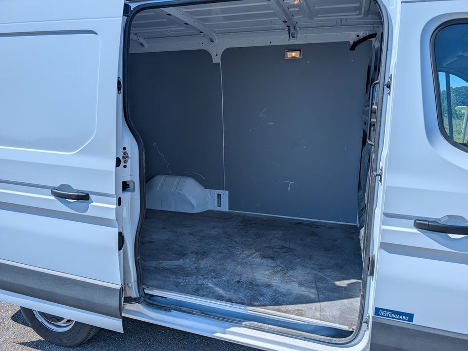 Renault Master V T33 2,0 dCi 130 L2H2 Kassevogn Tekno