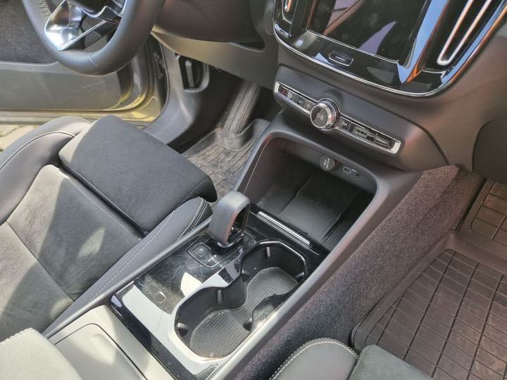 Volvo C40 P8 ReCharge Twin Plus 5d