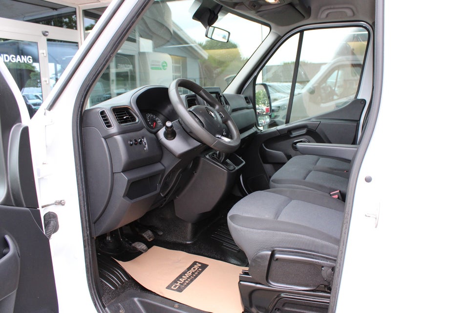Renault Master IV T35 2,3 dCi 180 L2 Alukasse m/lift
