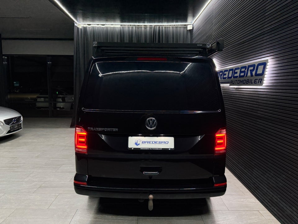 VW Transporter 2,0 TDi 150 Kassevogn DSG kort