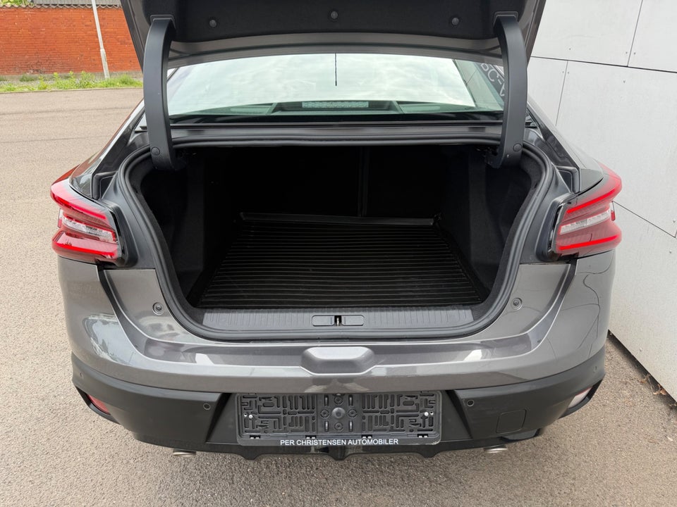 Citroën C4 X 1,2 PureTech 130 Chevron Sport EAT8 4d
