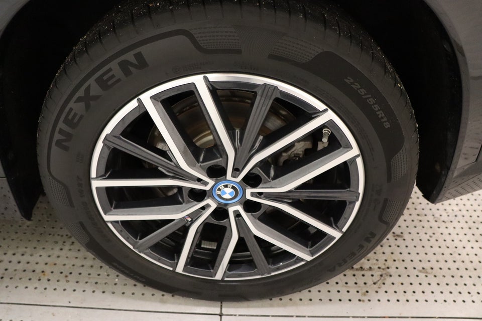 BMW iX1 xDrive30 M-Sport Premium 5d