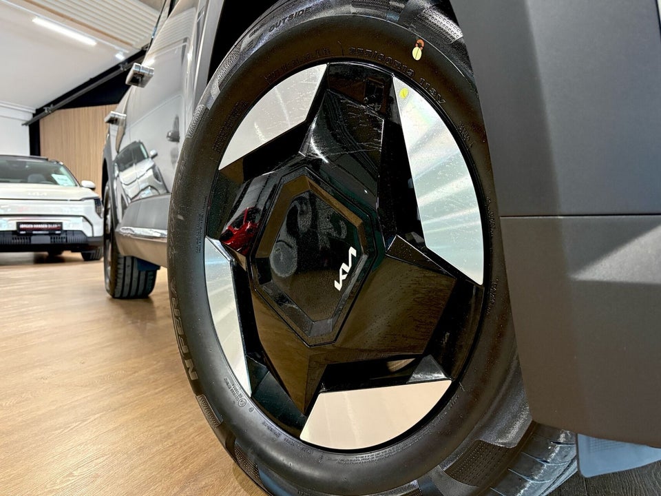 Kia EV9 76 Standard Range Upgrade RWD 7prs 5d