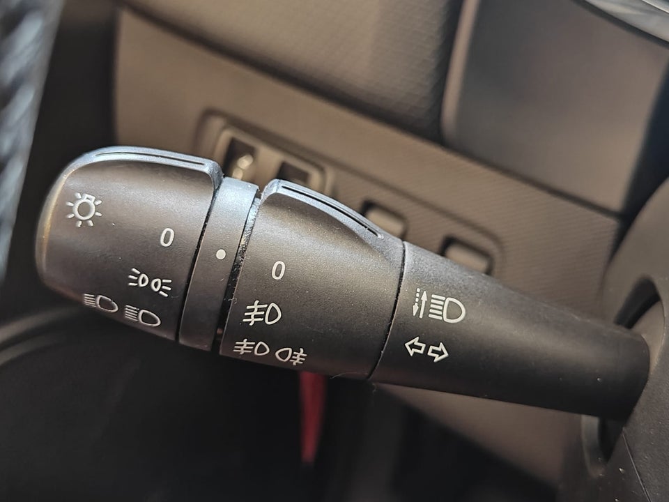 Renault Clio IV 1,5 dCi 75 Expression Sport Tourer Van 5d