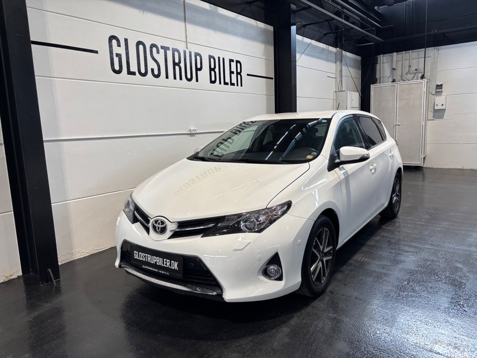 Toyota Auris 1,6 T2 5d
