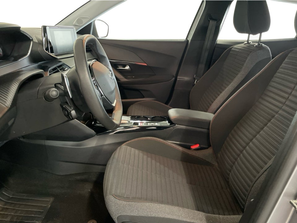 Peugeot 2008 1,2 PureTech 130 Active Pack EAT8 5d