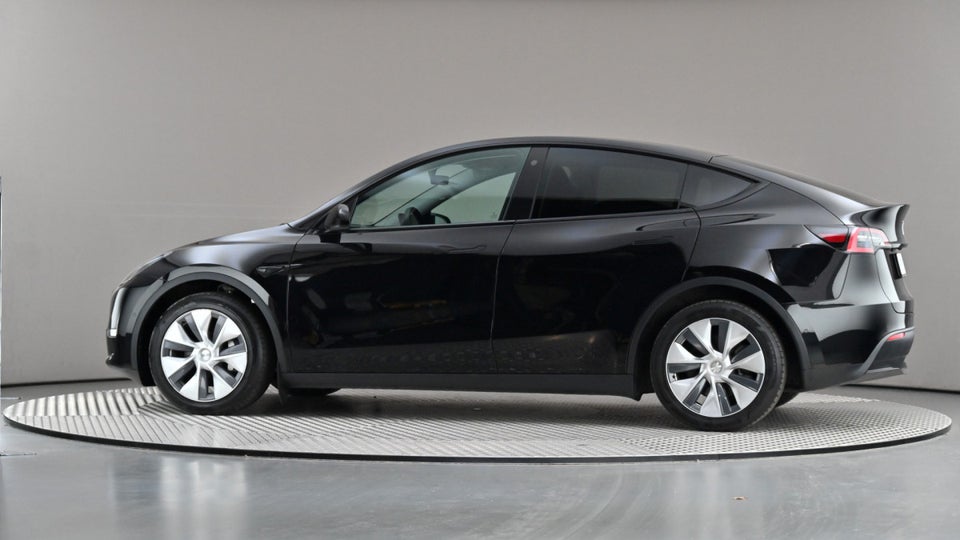 Tesla Model Y Long Range AWD 5d