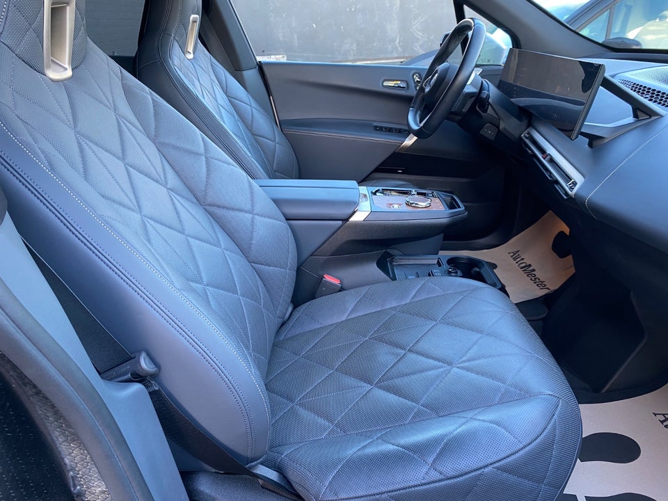 BMW iX xDrive50 Sport 5d