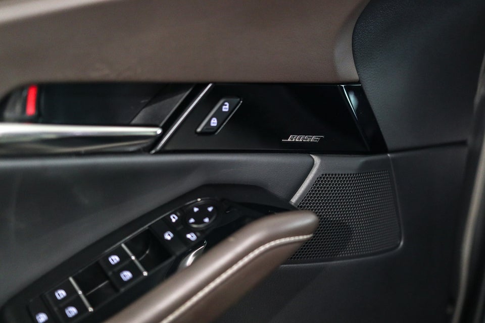 Mazda CX-30 2,0 SkyActiv-X 180 Cosmo 5d