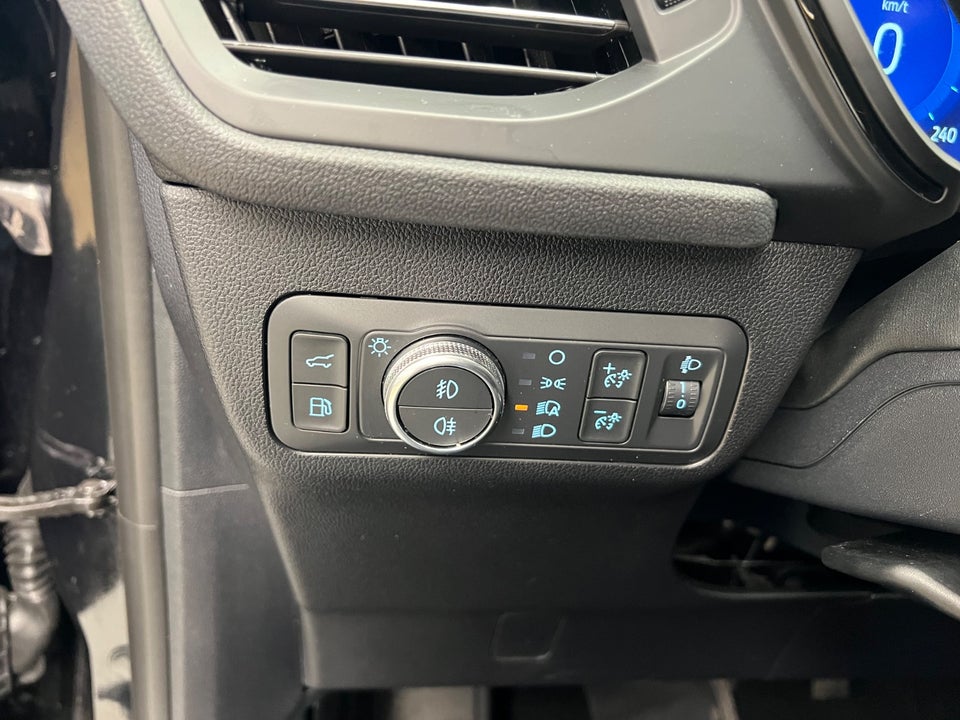 Ford Kuga 2,5 PHEV ST-Line X CVT 5d