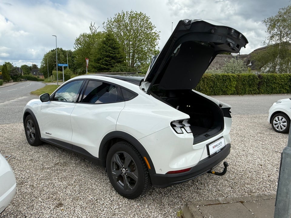 Ford Mustang Mach-E 98 Extended Range 5d