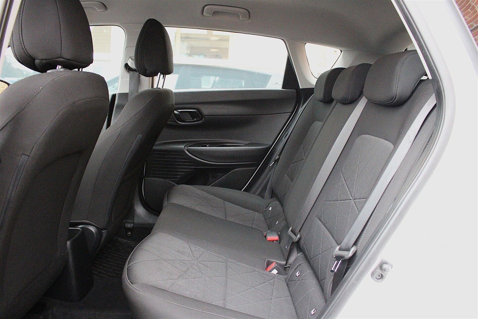 Hyundai Bayon 1,2 MPi Essential 5d