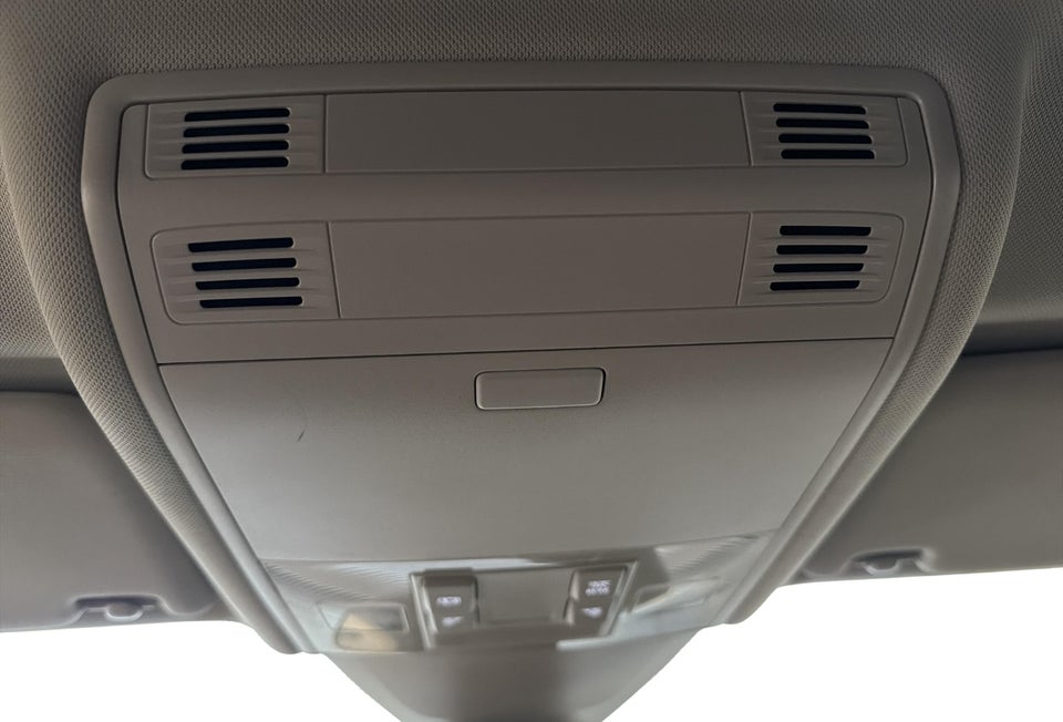 VW Golf VII 1,6 TDi 115 Comfortline DSG 5d
