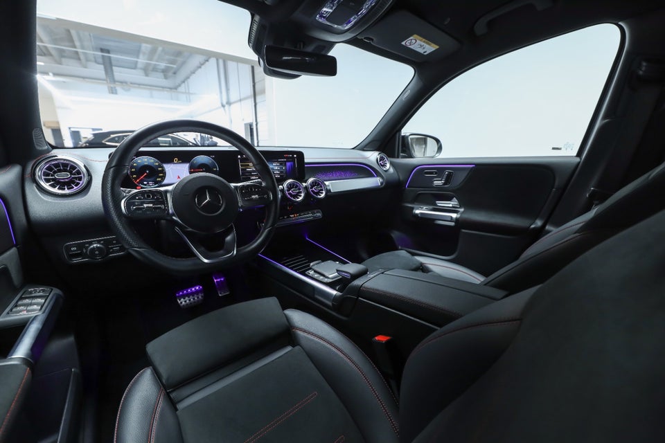 Mercedes EQB300 AMG Line 4Matic 5d