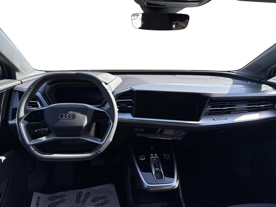 Audi Q4 e-tron 45 Progress quattro 5d