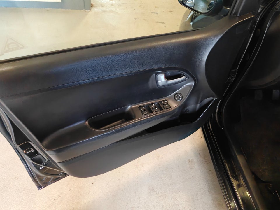 Kia Picanto 1,0 MPi Advance 5d