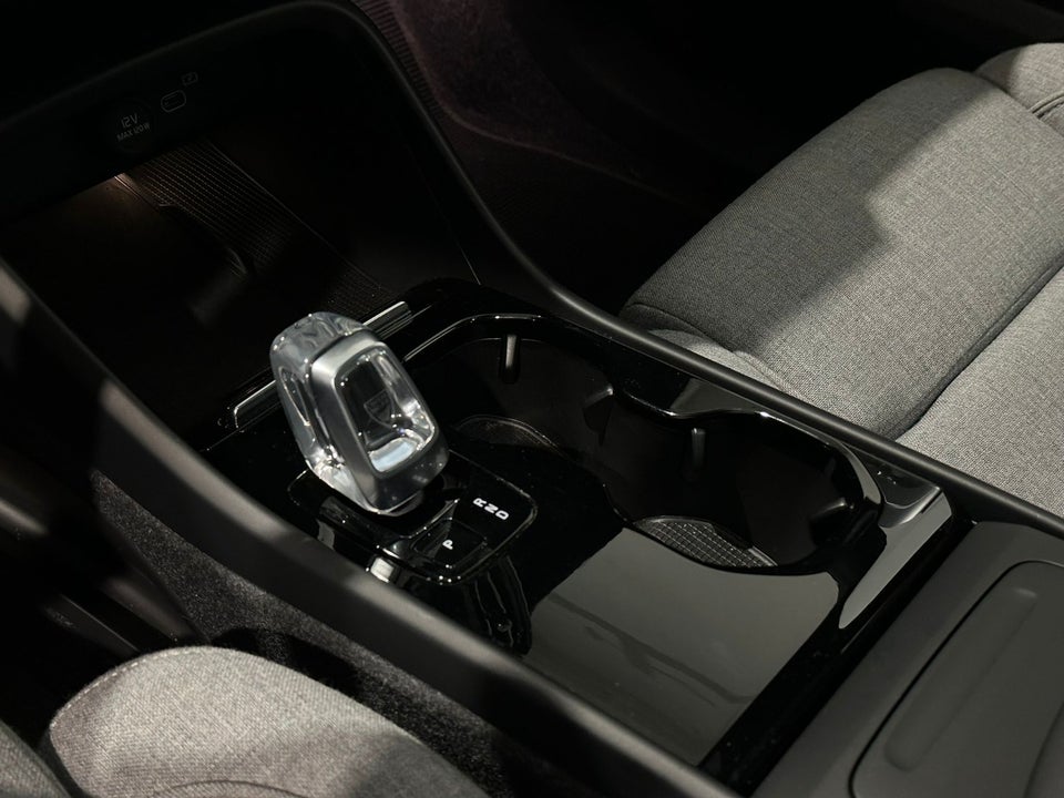 Volvo XC40 ReCharge Extended Range Ultimate 5d