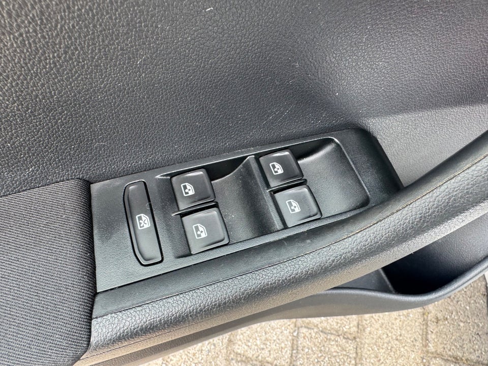 Skoda Fabia 1,0 TSi 110 Ambition Combi DSG 5d