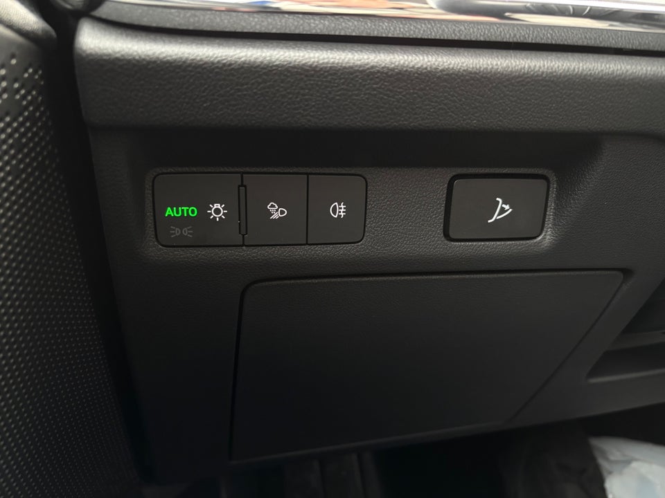 Skoda Enyaq 60 iV Loft 5d