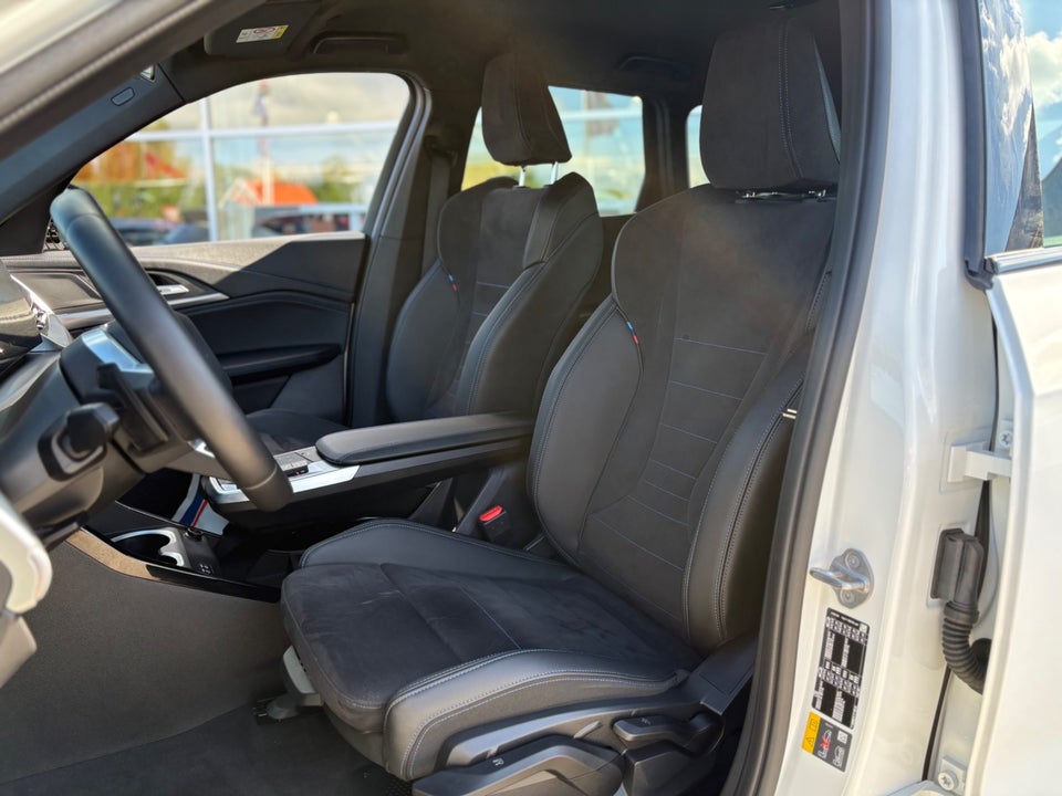 BMW iX1 eDrive20 M-Sport 5d