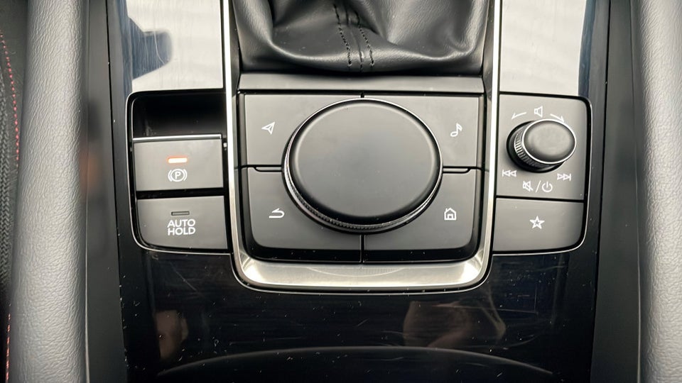 Mazda 3 2,0 e-SkyActiv-G 150 Homura 5d