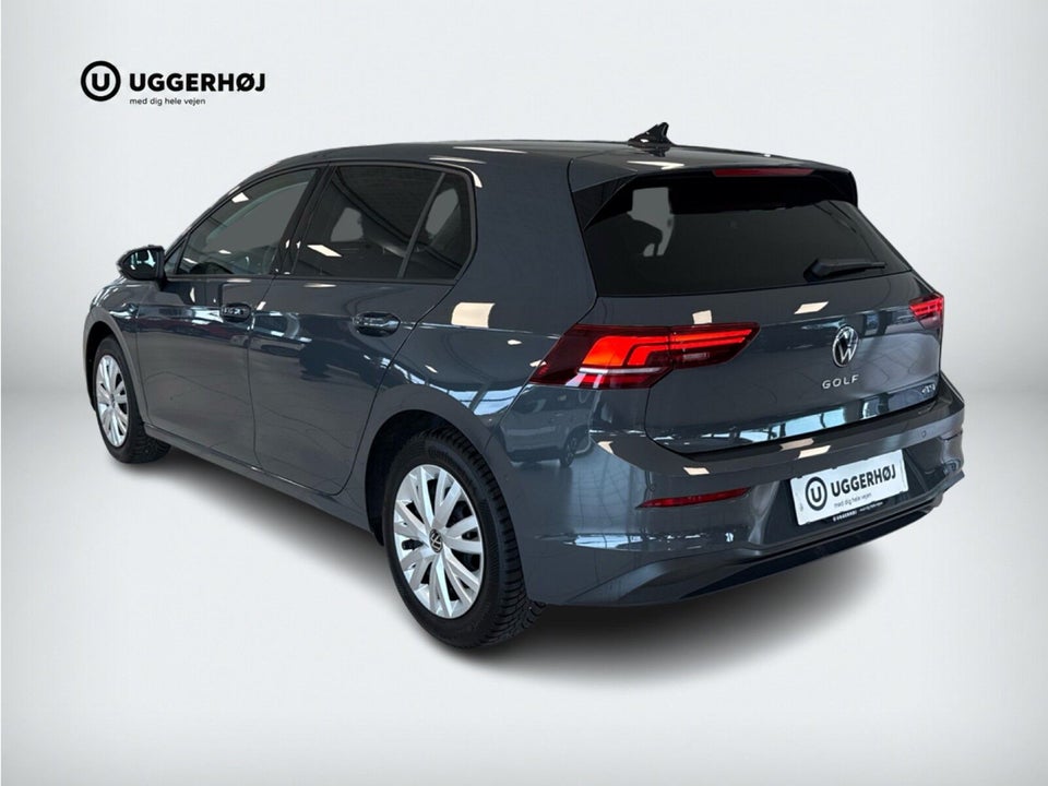 VW Golf VIII 1,5 eTSi 150 Life DSG 5d