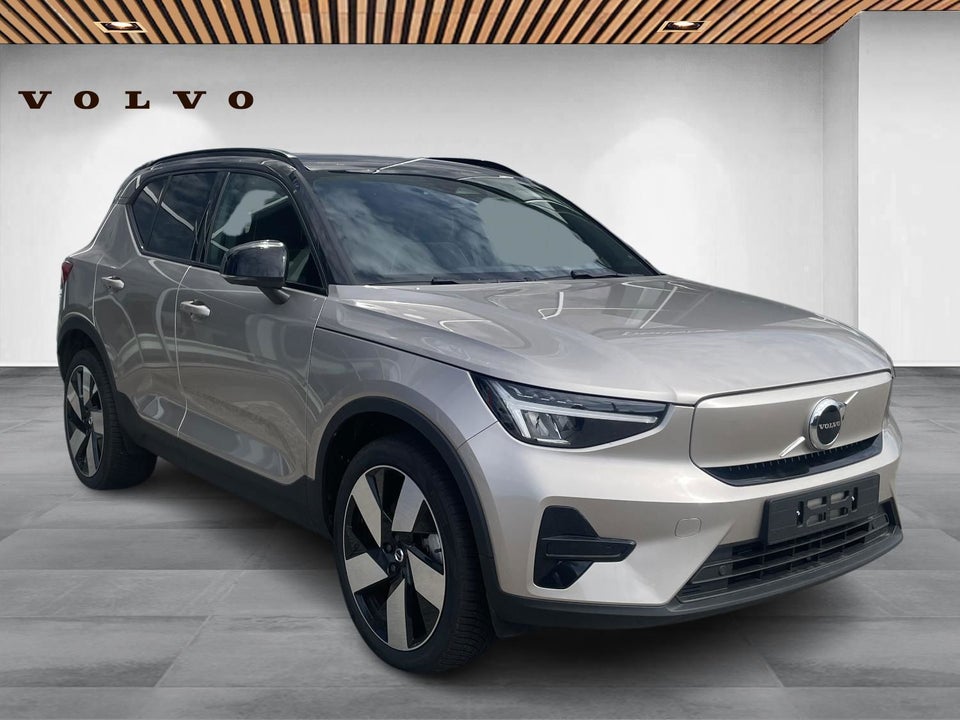 Volvo XC40 ReCharge Extended Range Plus 5d