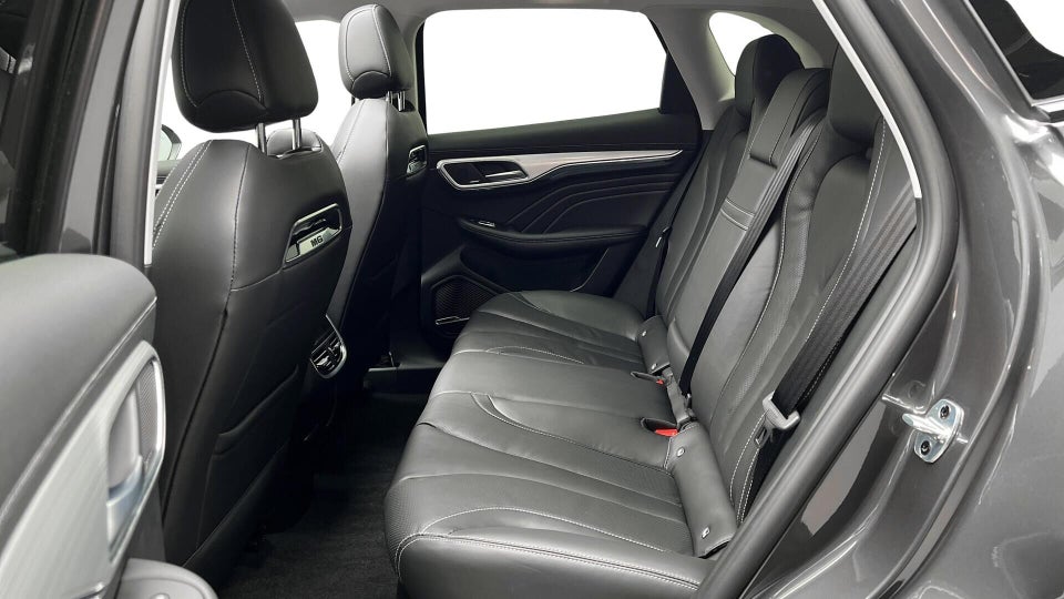 MG Marvel R Performance 5d