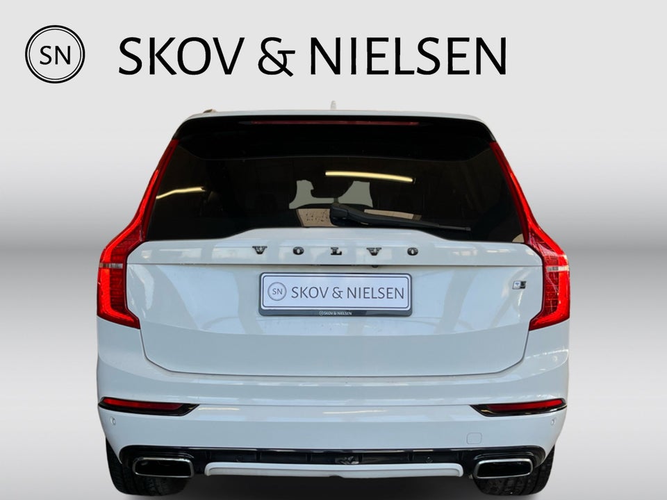 Volvo XC90 2,0 D5 235 R-Design aut. AWD 7prs 5d