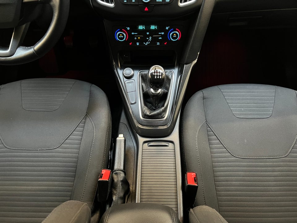 Ford Focus 1,0 SCTi 125 Titanium stc. 5d