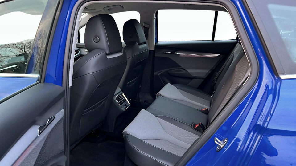 Skoda Enyaq 80 iV Loft 5d