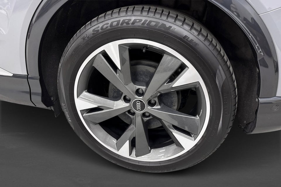 Audi Q4 e-tron 45 Ultra 5d