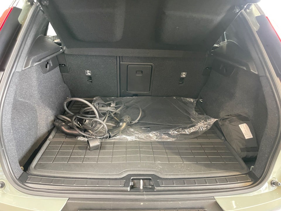 Volvo XC40 P6 ReCharge Plus 5d