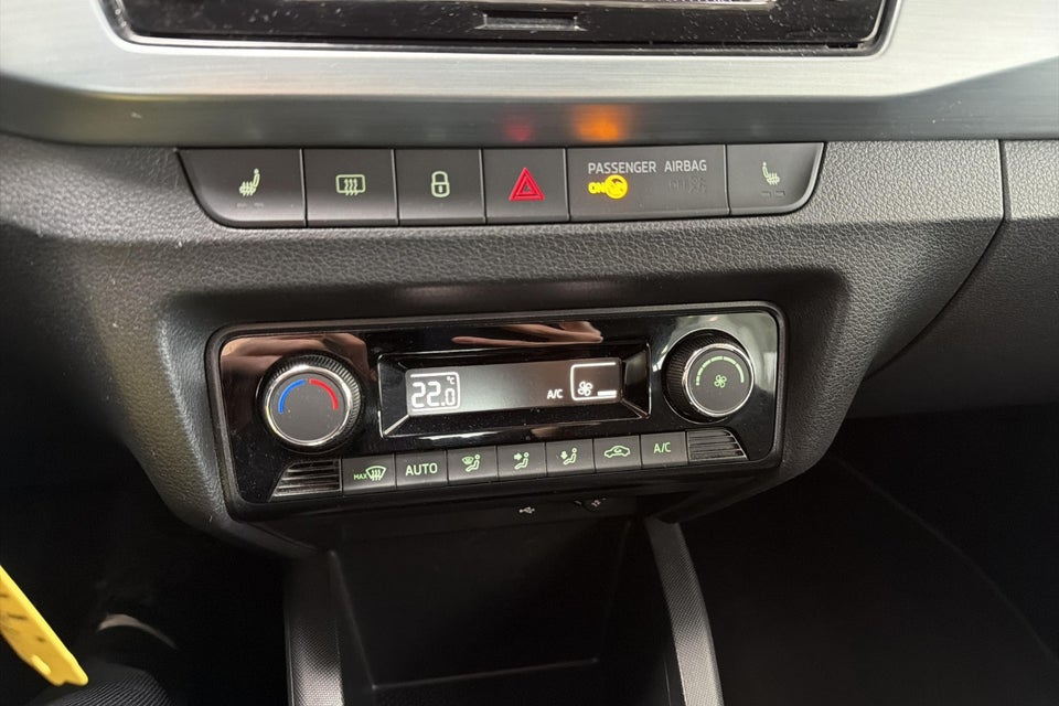 Skoda Fabia 1,0 MPi 75 Ambition 5d