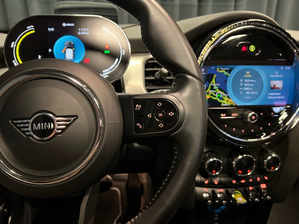 MINI Cooper SE Yours Trim 3d