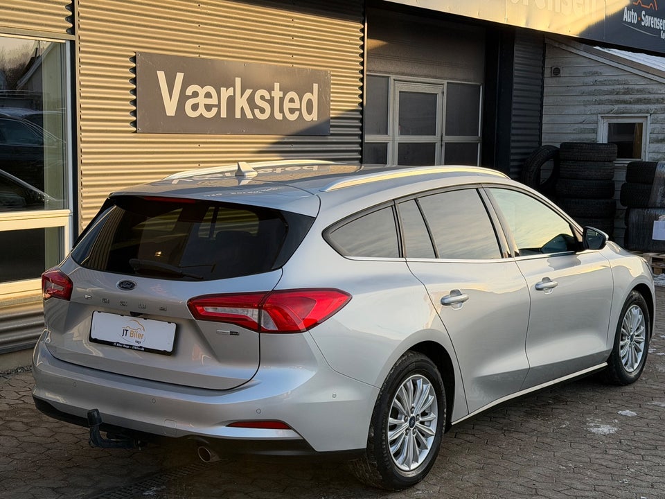 Ford Focus 1,0 EcoBoost mHEV Titanium stc. 5d