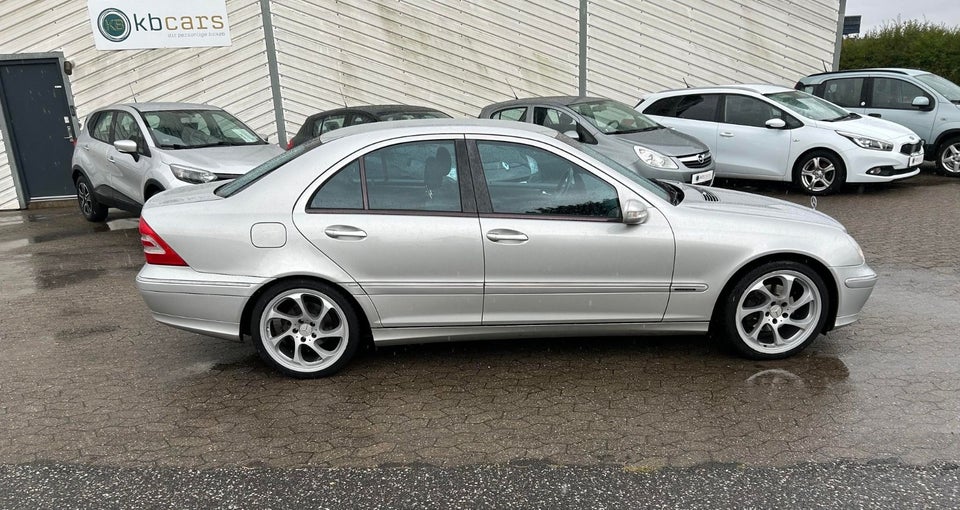 Mercedes C200 2,0 Kompressor Avantgarde aut. 4d