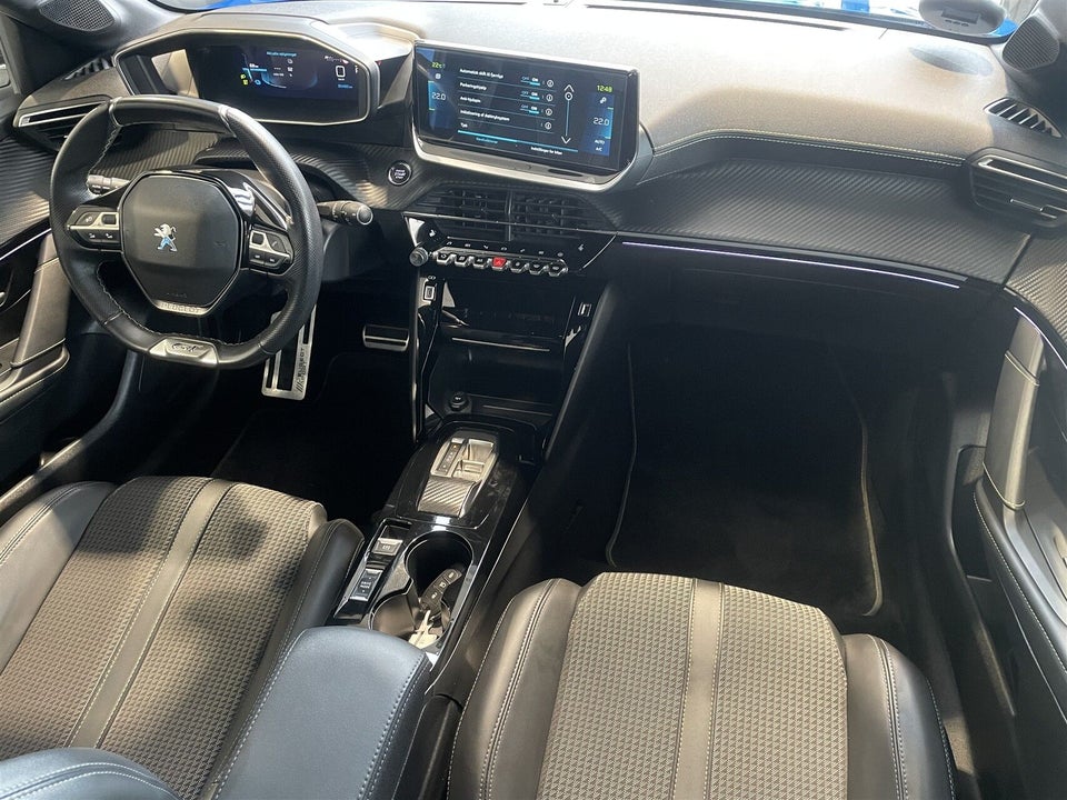 Peugeot e-208 50 GT 5d