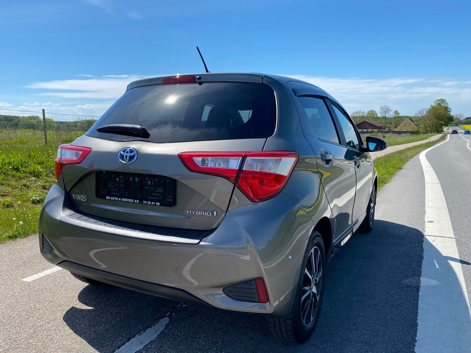 Toyota Yaris 1,5 Hybrid H2 Premium e-CVT 5d