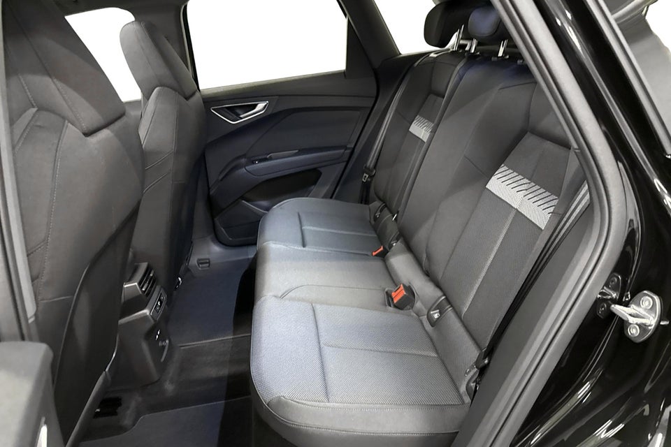 Audi Q4 e-tron 45 S-line Edition 5d